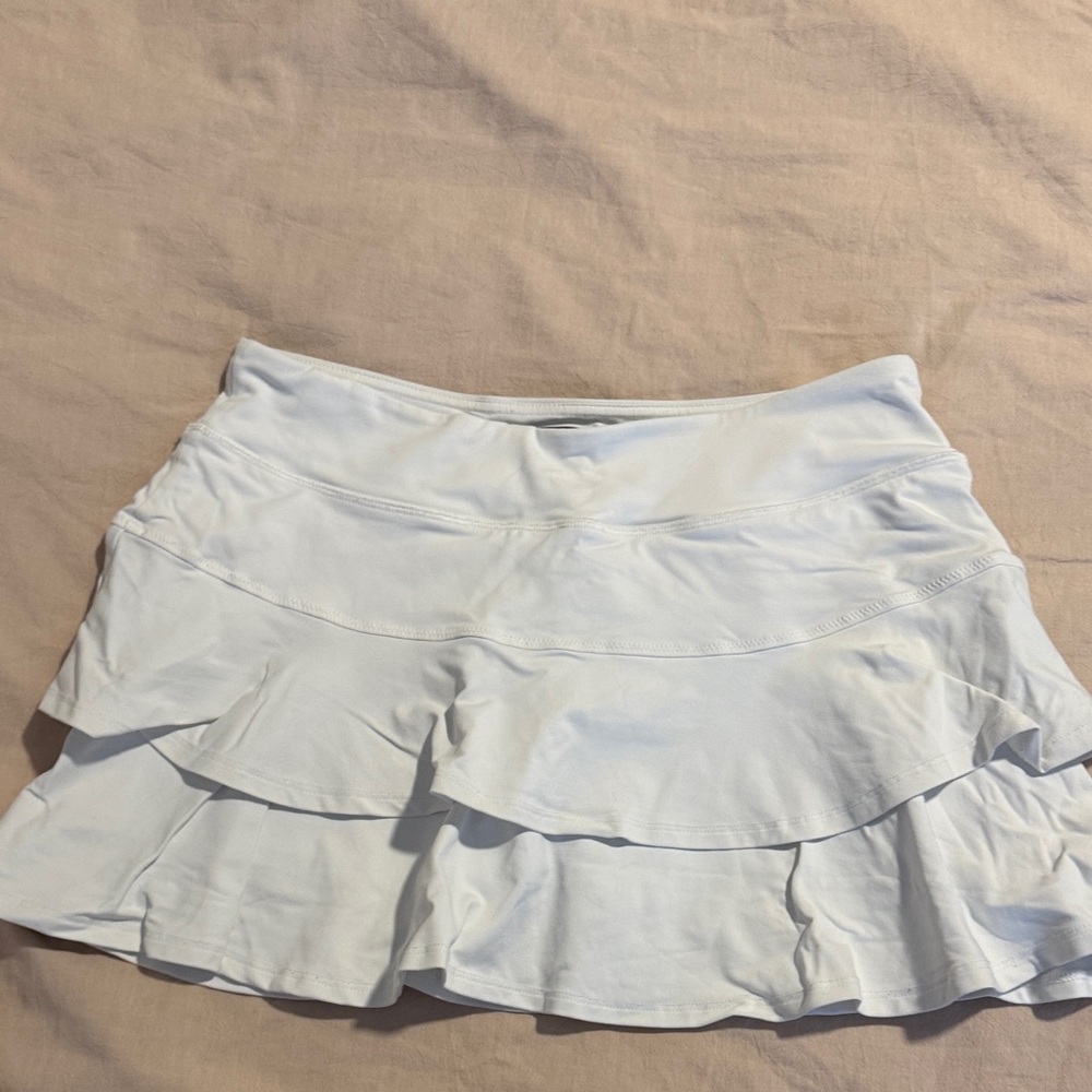 Lululemon Athletica White Layered Mini Skirt